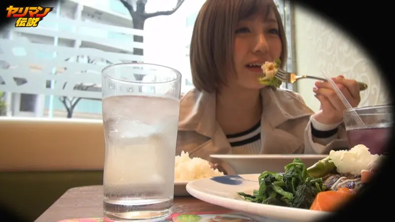 東京都世田谷区のカフェで見つけた言いなりGカップ巨乳ヤリマン エリカ